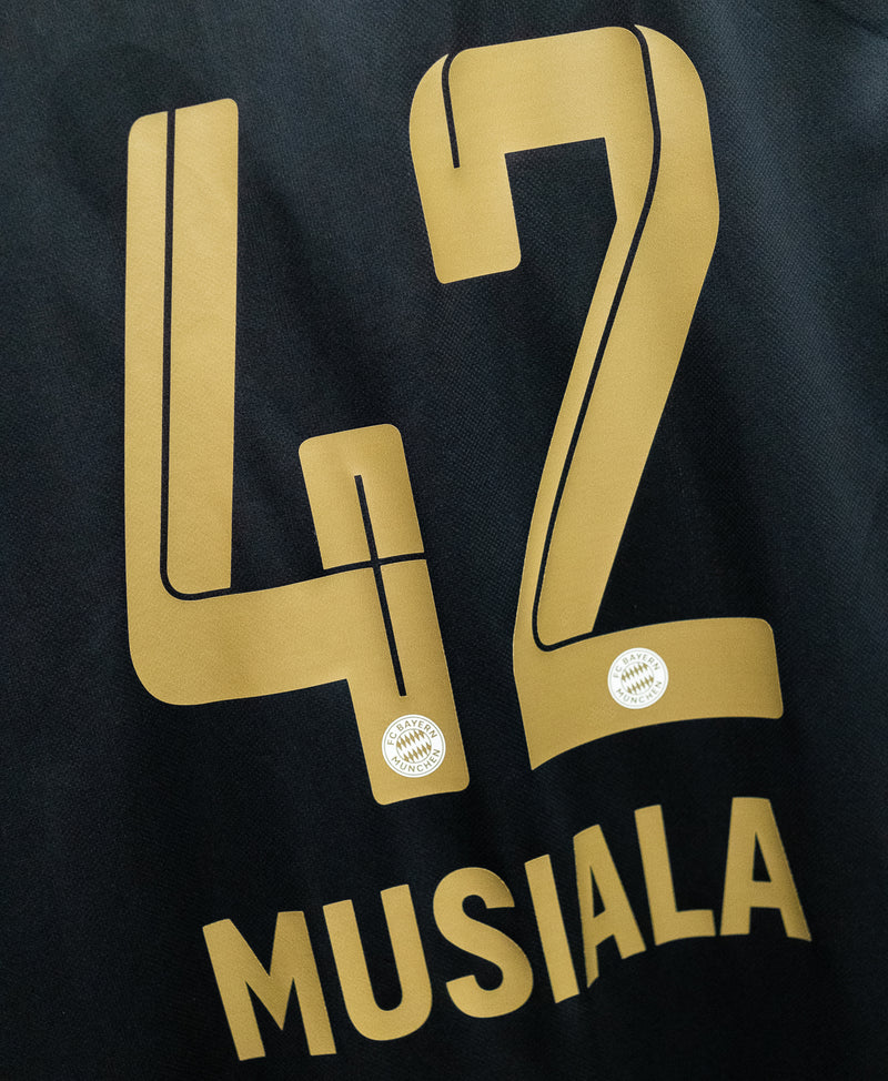 Bayern Munchen 2021-22 Musiala Away Kit (XL)