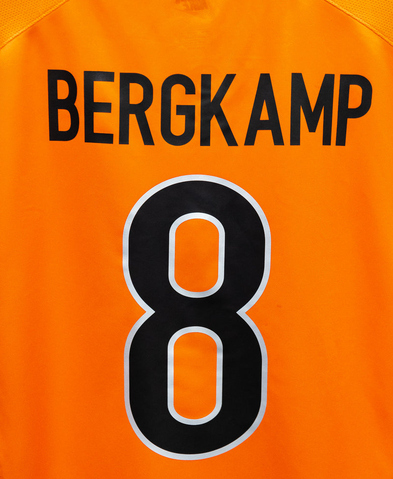 Netherlands 1998-99 Bergkamp Home Kit (M)