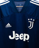 Juventus 2020-21 McKennie Away Kit (XL)
