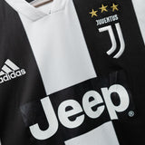 Juventus 2018-19 Ronaldo Home Kit (S)