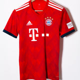 Bayern Munchen 2018-19 Lewandowski Home Kit (M)