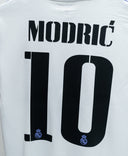 Real Madrid 2022-23 Modric Home Kit (M)