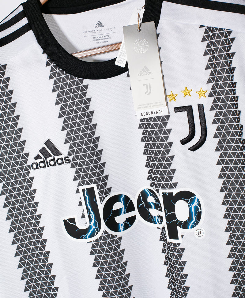 Juventus 2022-23 Chiesa Home Kit NWT (M)