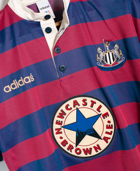 Newcastle United 1995-96 Ginola Away Kit (S)