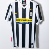 Juventus 2009-10 Laquinta Signed Home Kit (XL)