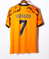 Juventus 2020-21 Ronaldo Third Kit NWT (L)