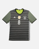 Germany 2015-16 Ozil Away Kit (Medium)