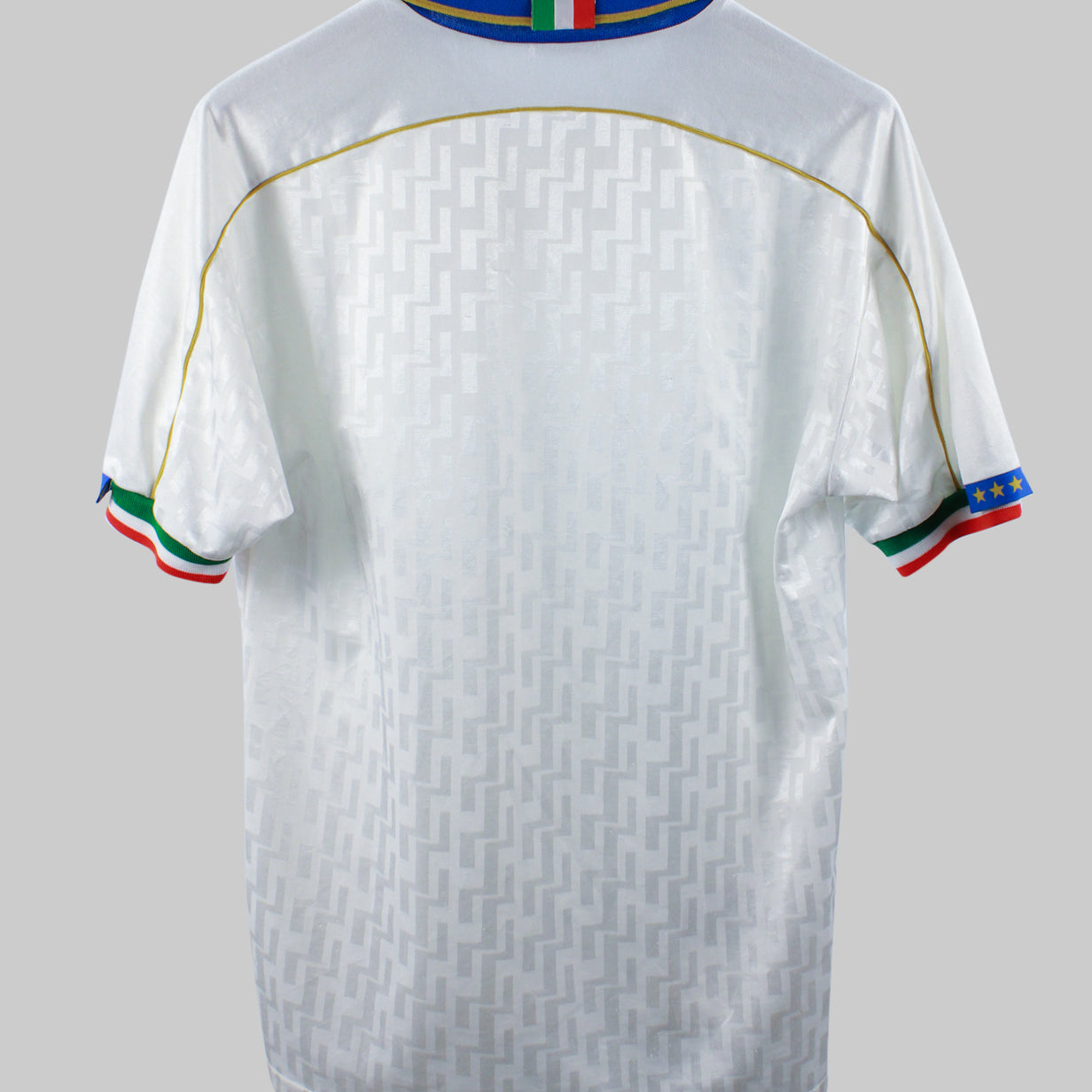 Italy 1995-96 Away Kit (M)