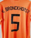 Netherlands 2006-07 V. Bronckhorst Home Kit (L)
