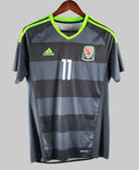 Wales 2015-16 Bale Away Kit (M)