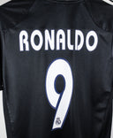 Real Madrid 2004-05 Ronaldo Away Kit (S)