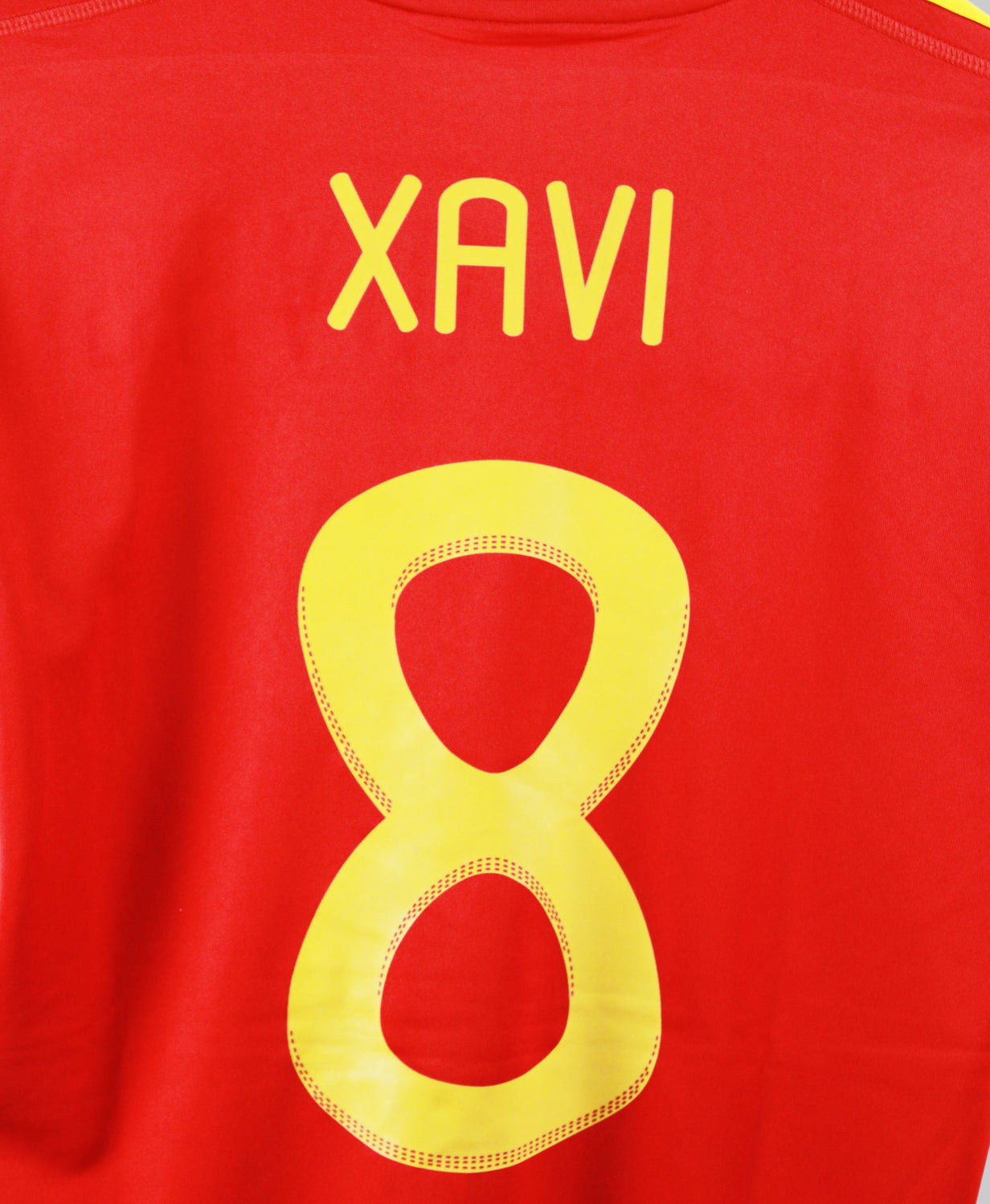 Spain 2010-11 Xavi Home Kit (M)