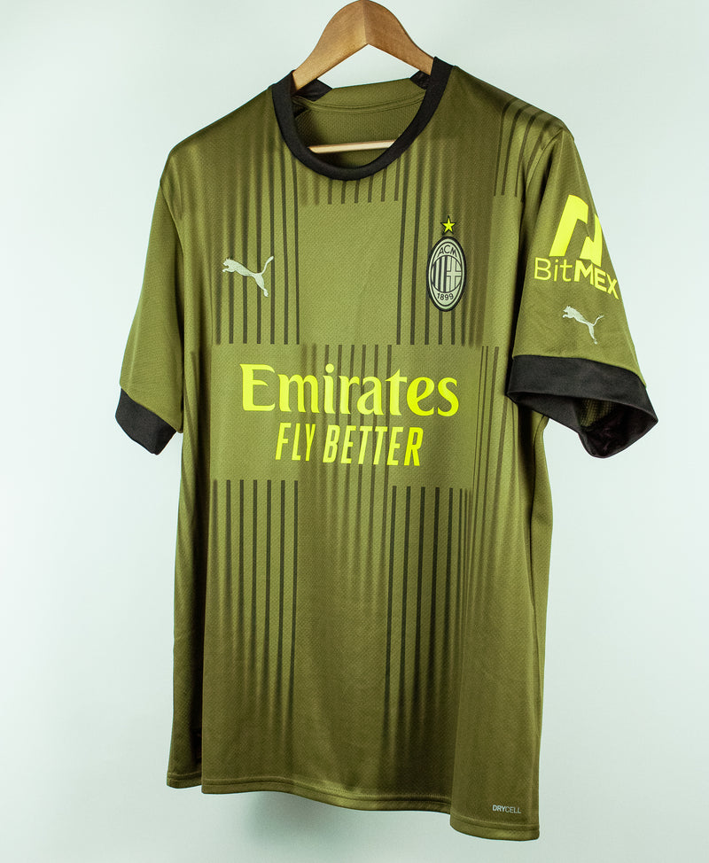 AC Milan 2022-23 Ibrahimovic Third Kit (XL)