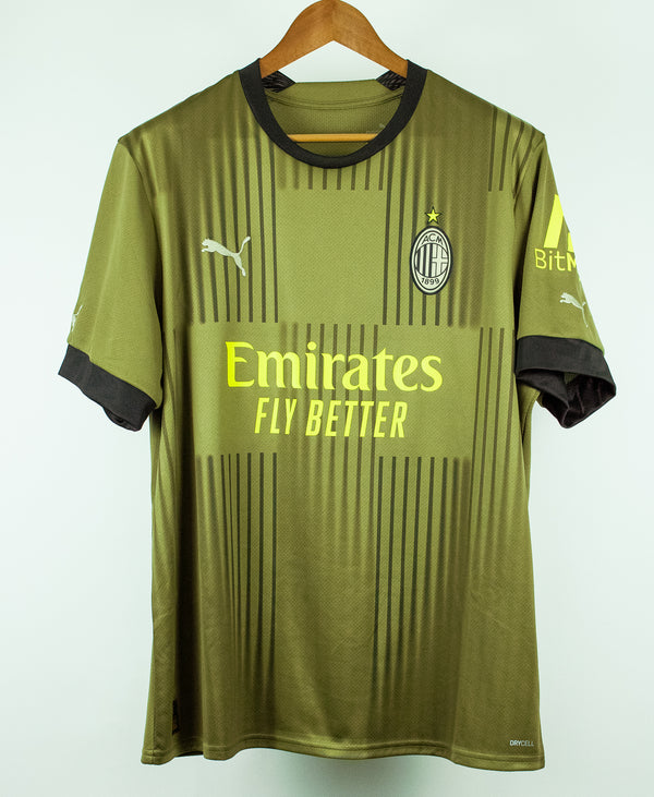 AC Milan 2022-23 Ibrahimovic Third Kit (XL)