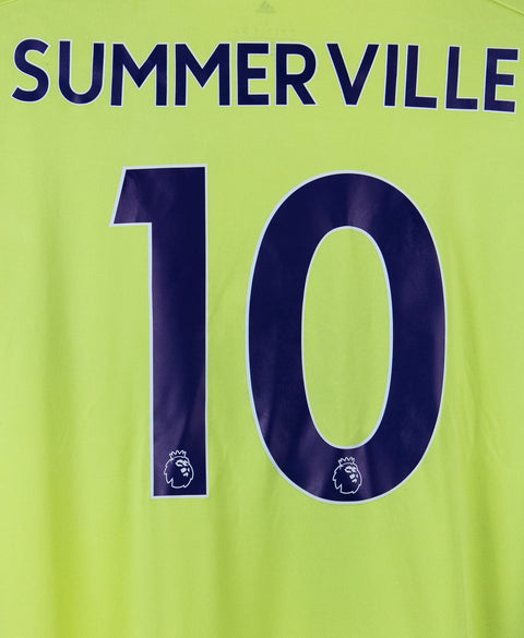 Leeds United 2022-23 Summerville Home Kit W/ Tags (L)