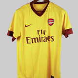 Arsenal 2010-11 v. Persie Away Kit (M)