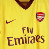 Arsenal 2010-11 v. Persie Away Kit (M)