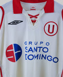Universitario 2009-10 Home Kit (L)