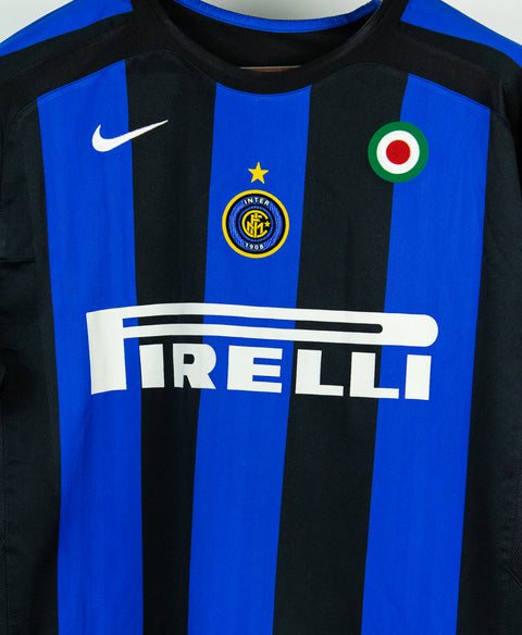 Inter Milan 2005-06 Figo Home Kit (L)