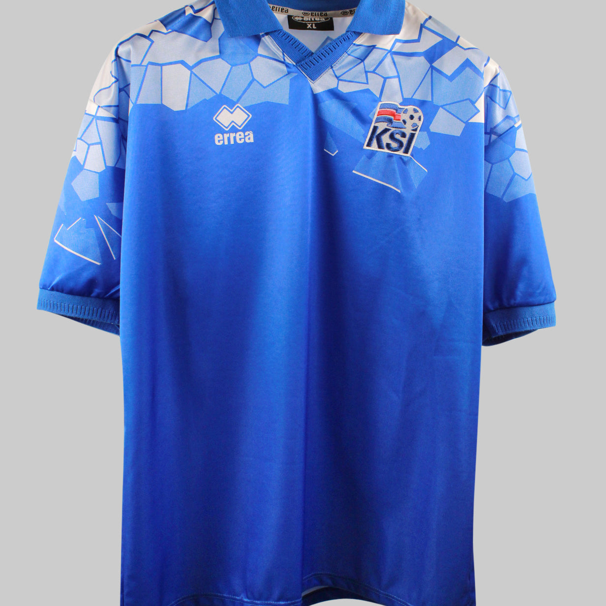 Iceland 2002-03 Home Kit (XL)
