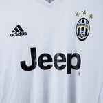 Juventus 2016-17 Chiellini Third Kit (L)