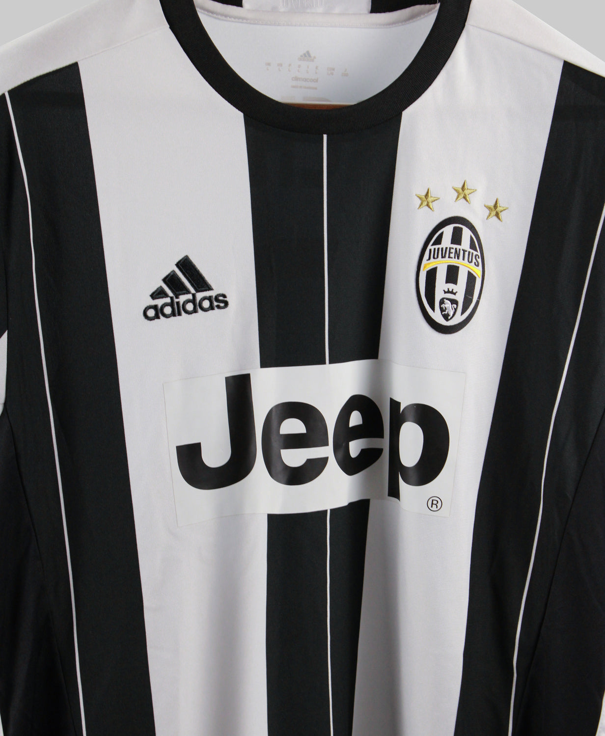 Juventus 2016-17 Marchisio Home Kit (L)