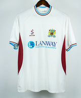 Burnley 2001-02 Away Kit (M)