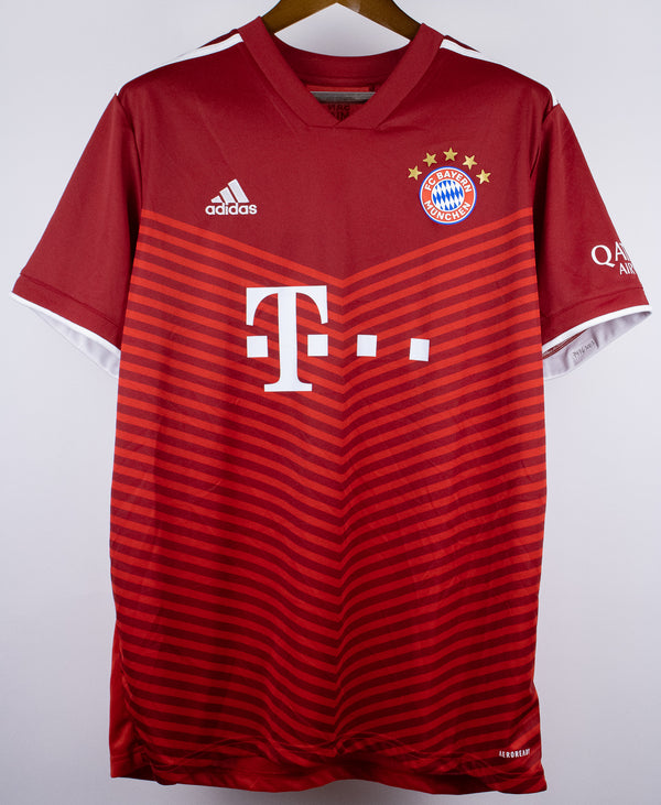 Bayern Munchen 2021-22 Davies Home Kit (XL)