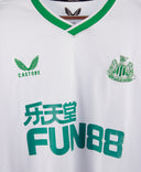 Newcastle 2022-23 Isak Third Kit (2XL)