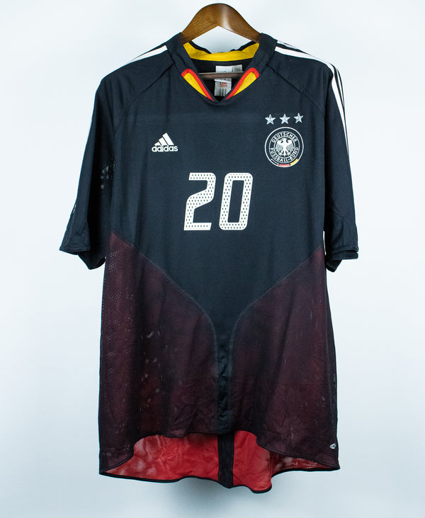 Germany 2004 Podolski Away Kit (2XL)