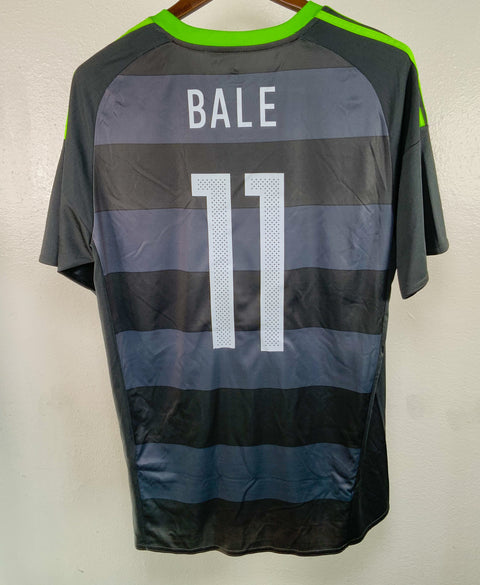 Wales 2016 Bale Away Kit (L)