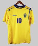Sweden 2005-06 Ibrahimovic Home Kit (M)