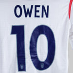 England 2005-06 Owen Home Kit  (M)