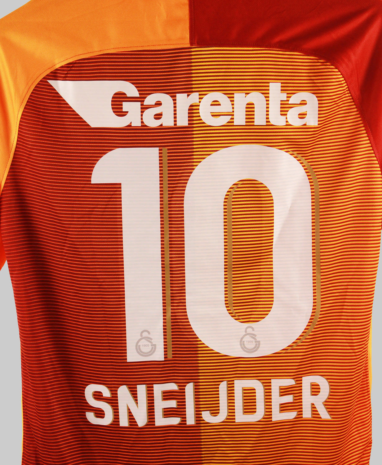Galatasaray 2016-17 Sneijder Home Kit  (M)