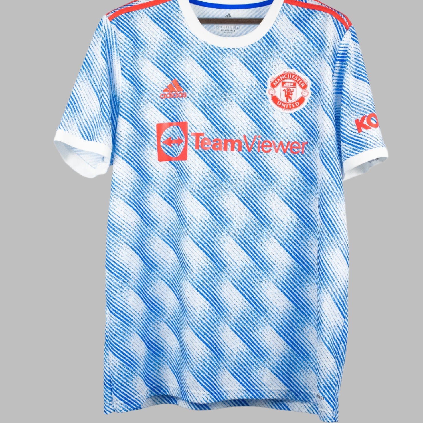 Manchester United 2021-22 B. Fernandes Away
