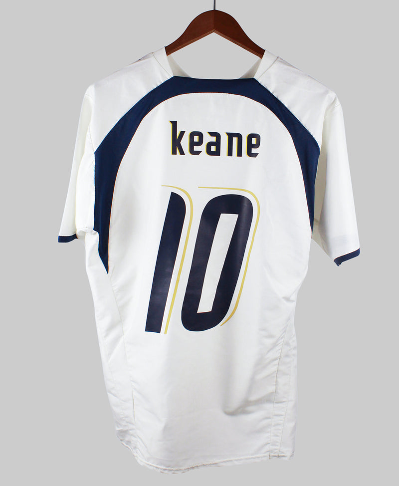 Tottenham 2006-07 Keane Home Kit (L)
