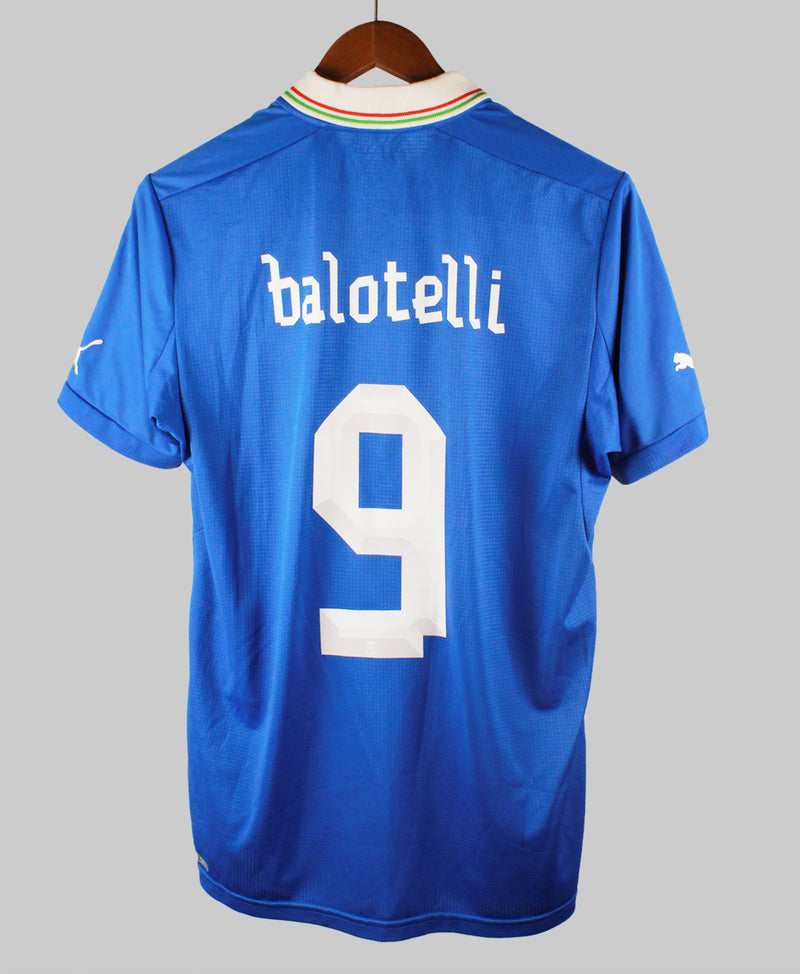 Italy 2012-13 Balotelli Home Kit (L)