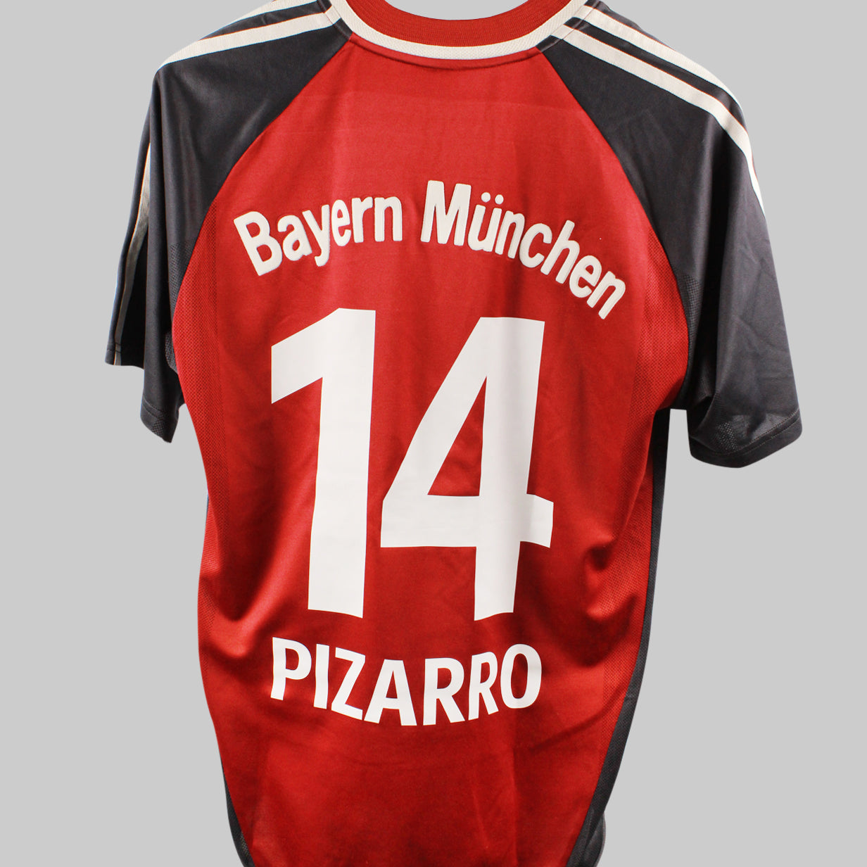 Bayern Munich 2001-02 Pizzaro Home Kit (S)