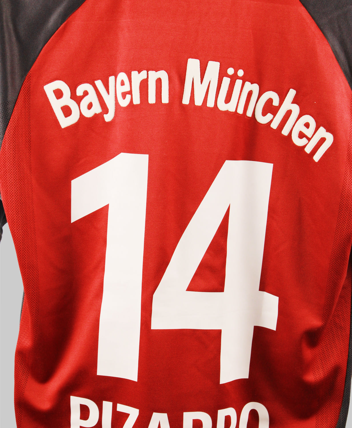 Bayern Munich 2001-02 Pizzaro Home Kit (S)