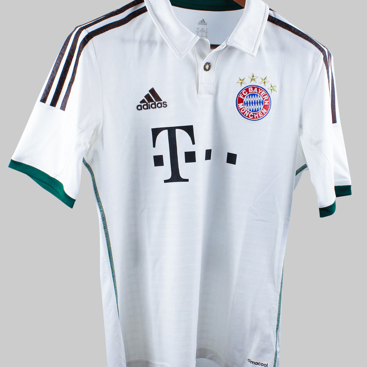 Bayern Munich 2013-14 Robben Away Kit (S)