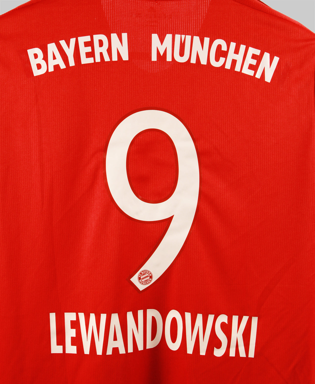 Bayern Munich 2015-16 Lewandowski Home Kit (M)