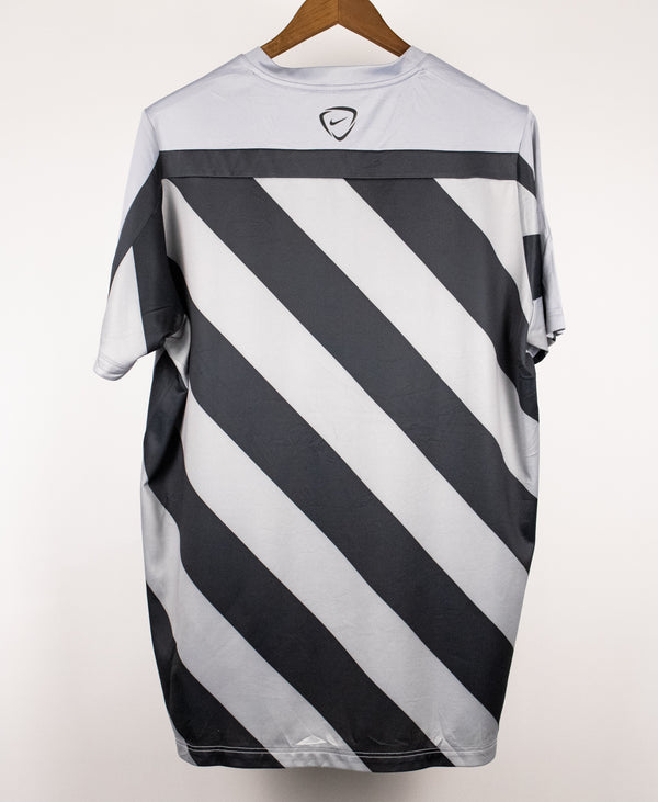 Juventus 2013 Training Kit (2XL)