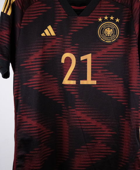 Germany 2022 Gundogan Away Kit (L)