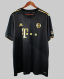 Bayern Munich 2021-22 Lewandowski Away Kit (2XL)