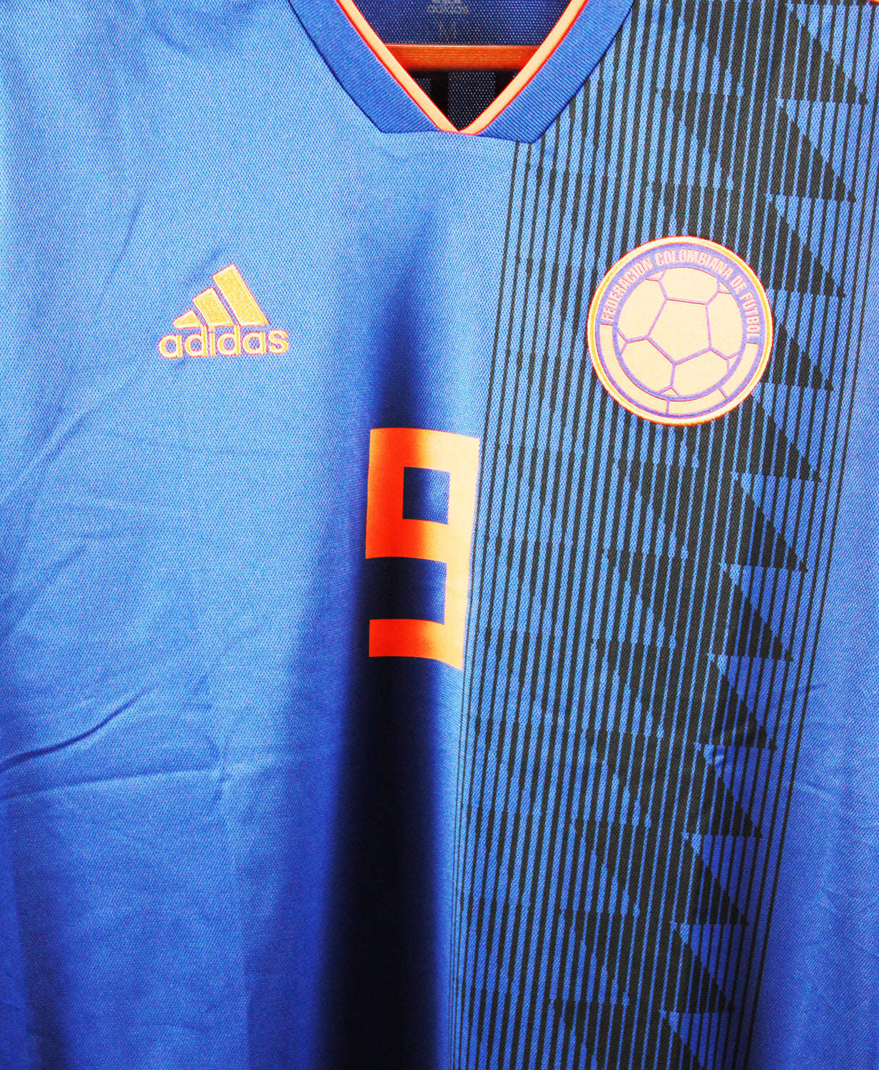 Colombia 2018-19 Falcao Away Kit (M)