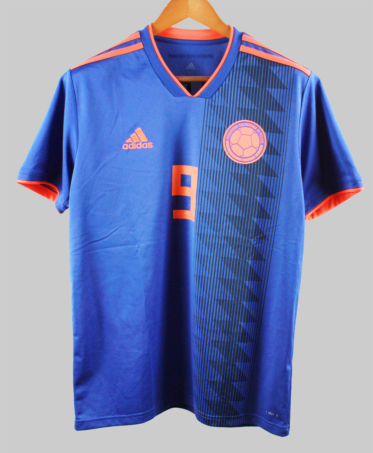 Colombia 2018-19 Falcao Away Kit (M)