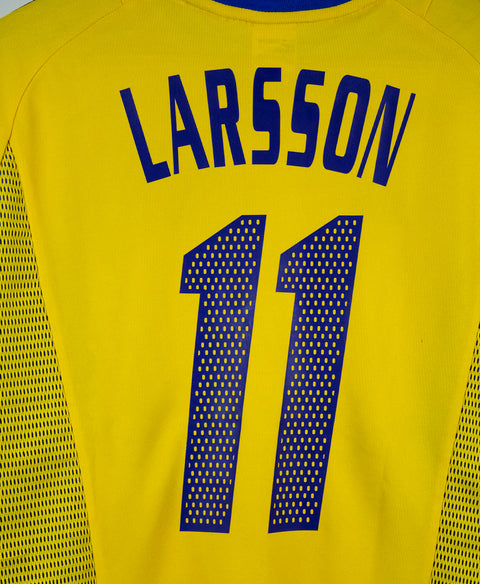 Sweden 2002 Larsson Home Kit (L)