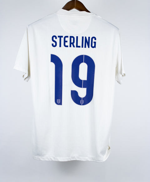 England 2014 Sterling Home Kit (L)