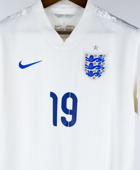 England 2014 Sterling Home Kit (L)