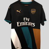 Arsenal 2015-16 Third Kit (L)